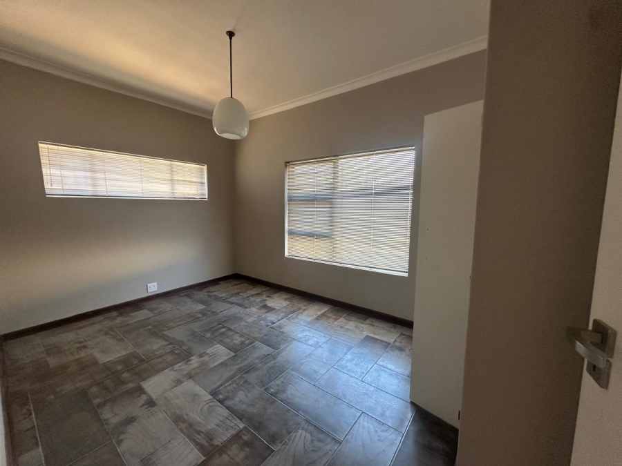 4 Bedroom Property for Sale in Bothasrus Eastern Cape